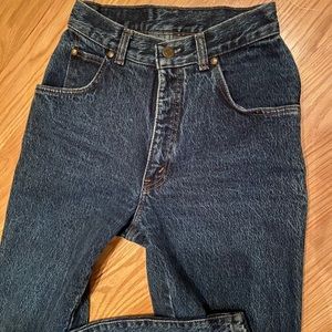 Vintage Levi’s mom jean